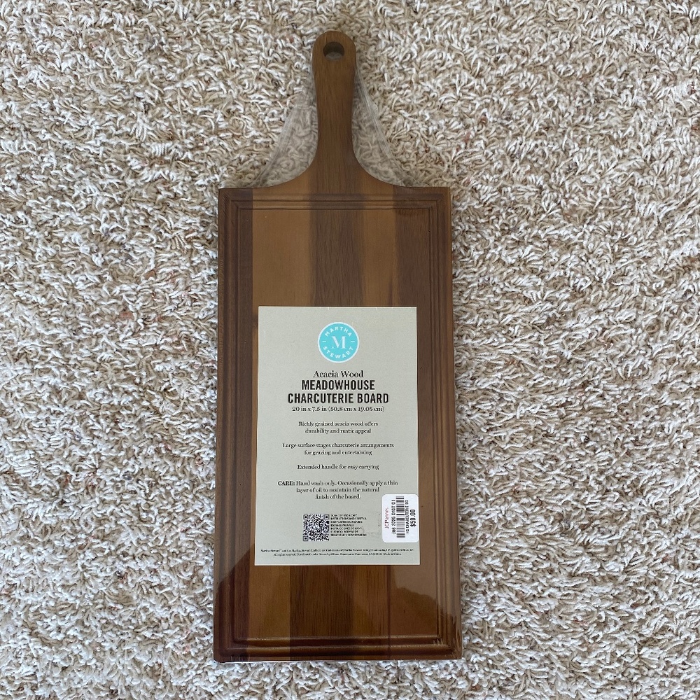 *NEW* Martha Stewart Acacia Wood Meadowhouse Charcuterie Board